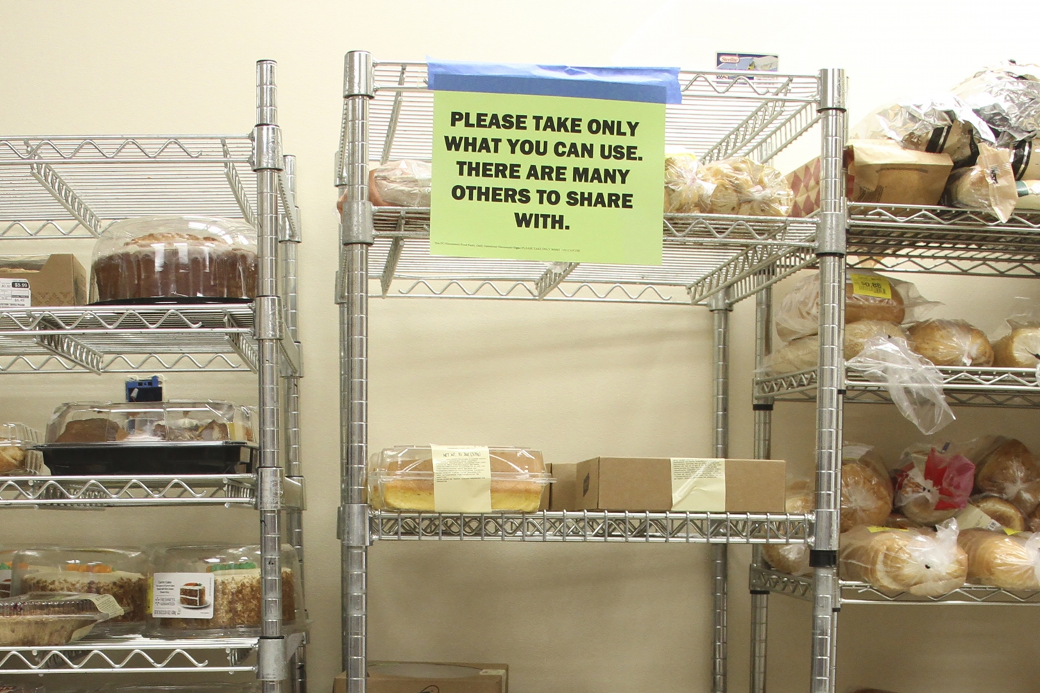 'Uncharted territory': Ongoing shutdown threatens food aid for 42 million people