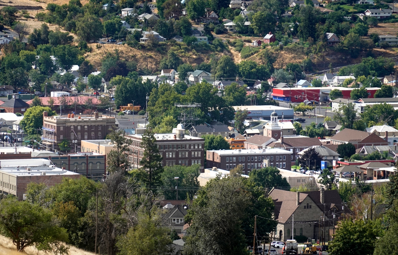 Unhoused Pendleton residents sue city over ‘resting’ in public violations 